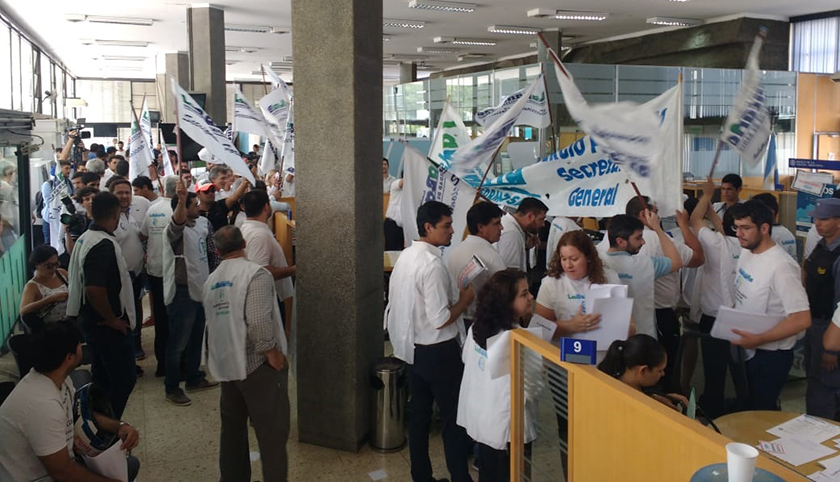 Reclamo por maltrato de bancarios