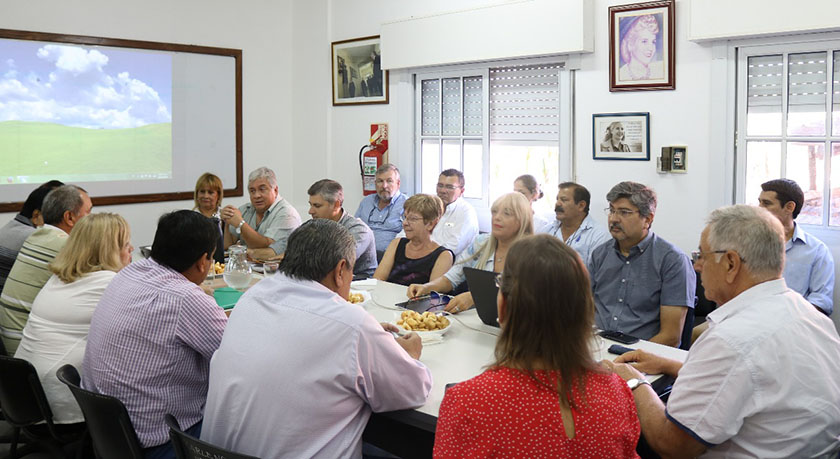 Presentación ante gremios docentes del sistema de digitalización educativa