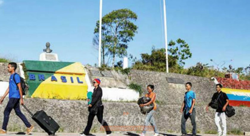 Maduro impide volar a Venezuela y cierra la frontera terrestre con Brasil