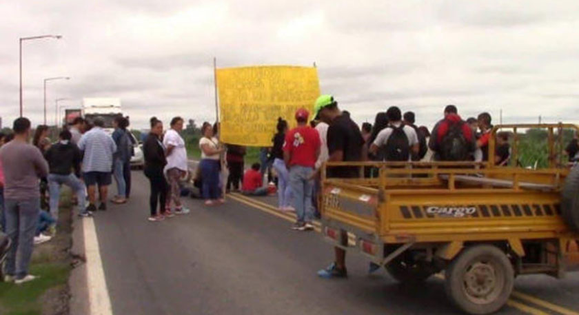 Para Gialluca, los que cortan la ruta 11 deben reclamar a Nación y no a REFSA