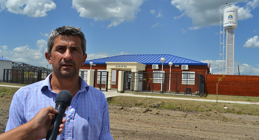 Malich anticipo próxima inauguración de casi una docena de obras educativas