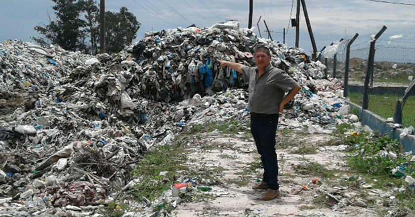 Presentan denuncia penal contra el secretario de Ambiente de Nación
