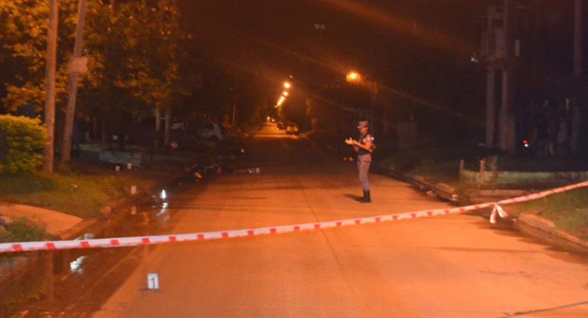 Joven de 27 años murió al caer de su moto
