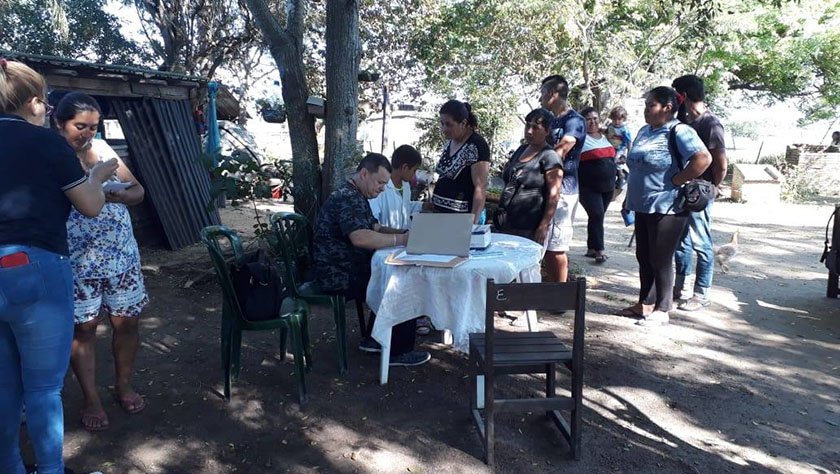 Isleños reciben asistencia sanitaria integral