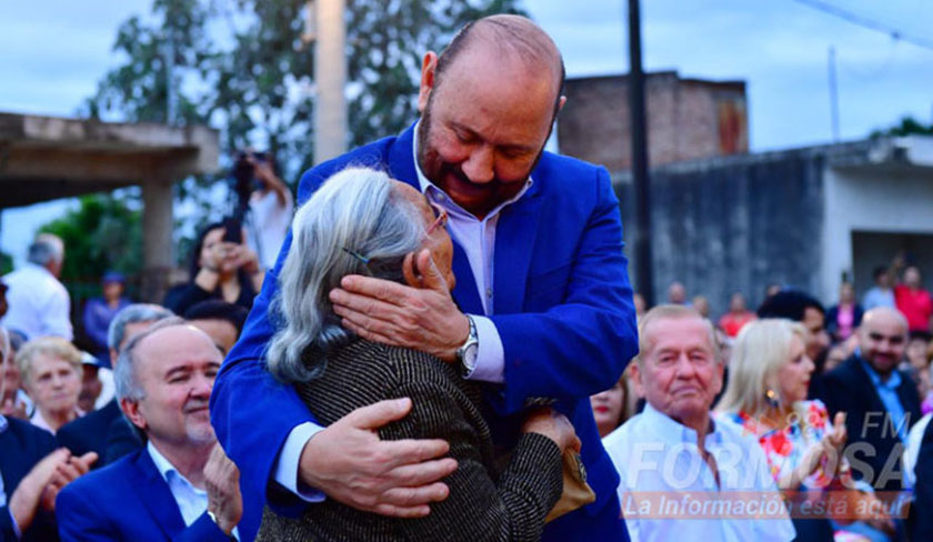 Insfrán dispuso aumento del 42% a los 11 mil beneficiarios del Instituto de Pensiones Sociales