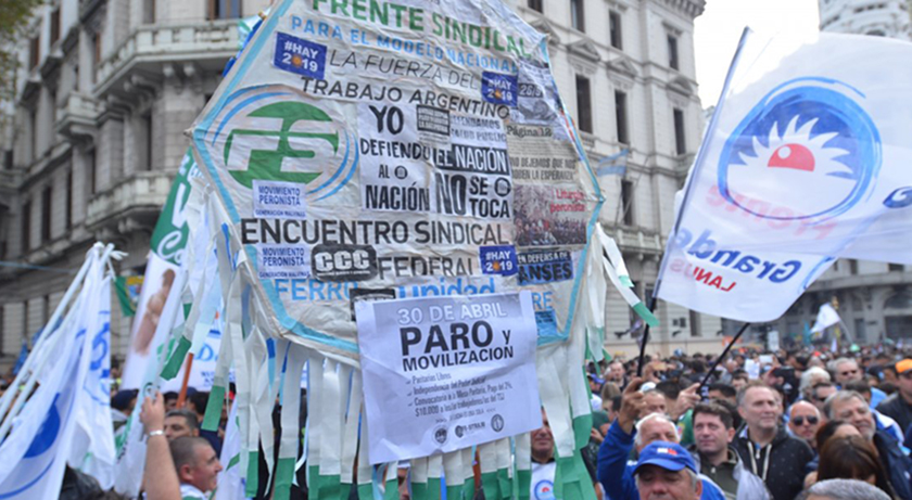 Bullrich quiere que los gremios que organizaron el paro paguen $23 millones