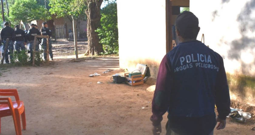 Desarticularon presunto centro de distribución de drogas en Ingeniero Juárez