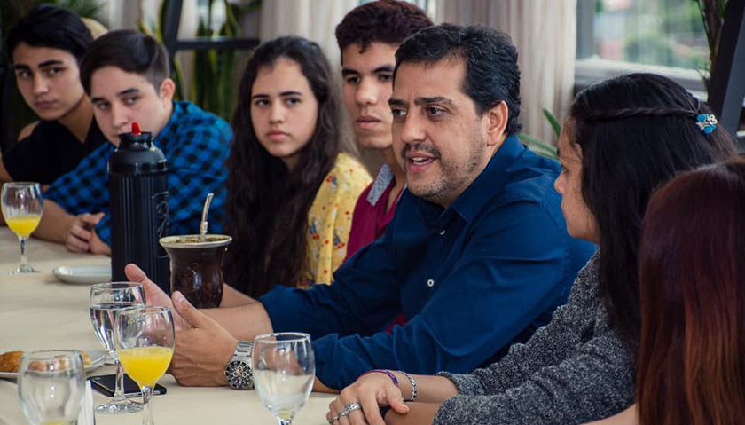 Fernández Patri y su compromiso por el protagonismo de los jóvenes