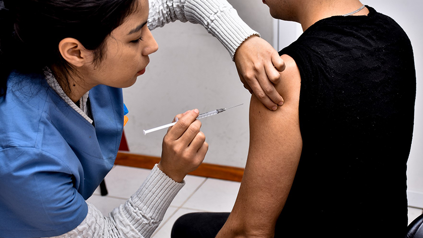 Campaña contra la hepatitis B