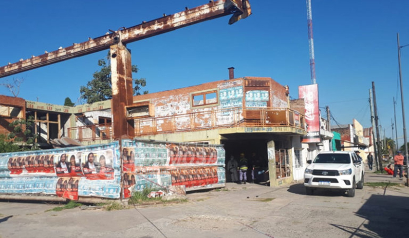Hallaron el cuerpo de una mujer sin vida en una ex estación de servicio