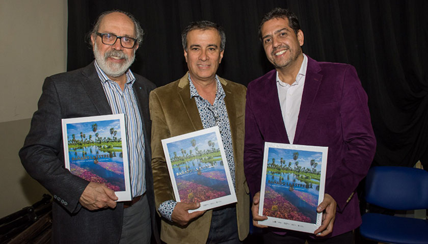 Presentan libro de imágenes de la exuberante Naturaleza que alberga el bañado La Estrella