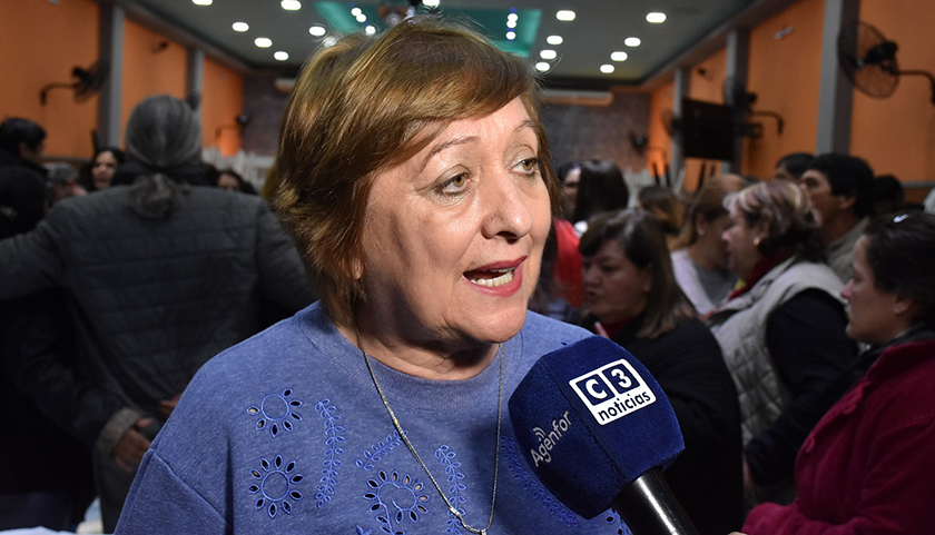 Vecchietti lamento que el estado nacional siga apostando al dólar