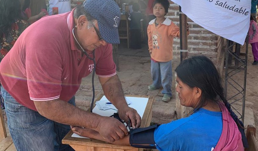 Atenciones multidisciplinarias benefician la salud de familias Wichí