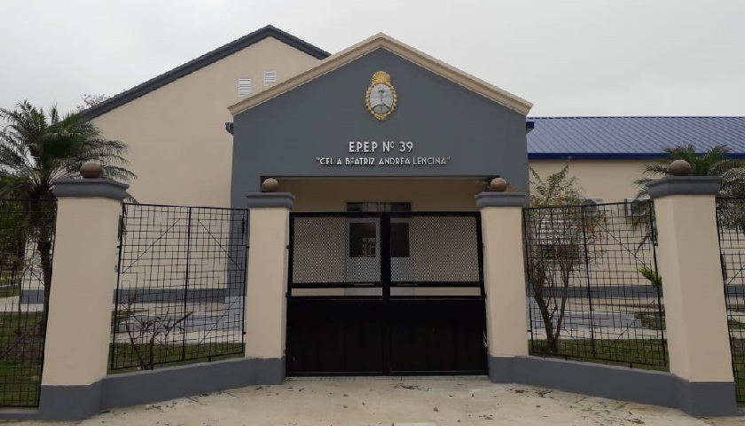 Insfrán inaugurará dos escuelas y dos jardines de infantes en jurisdicción de Riacho He-Hé