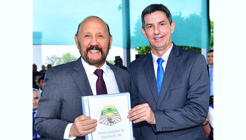 Riacho He-Hé también pagará un bono a sus empleados municipales