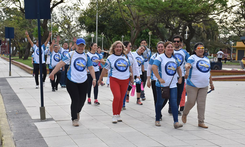 Hubo caminata y promoción de salud por el aniversario del Hospital