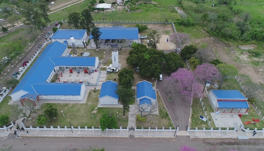 Insfrán inauguró cuatro obras educativas en Riacho He-Hé