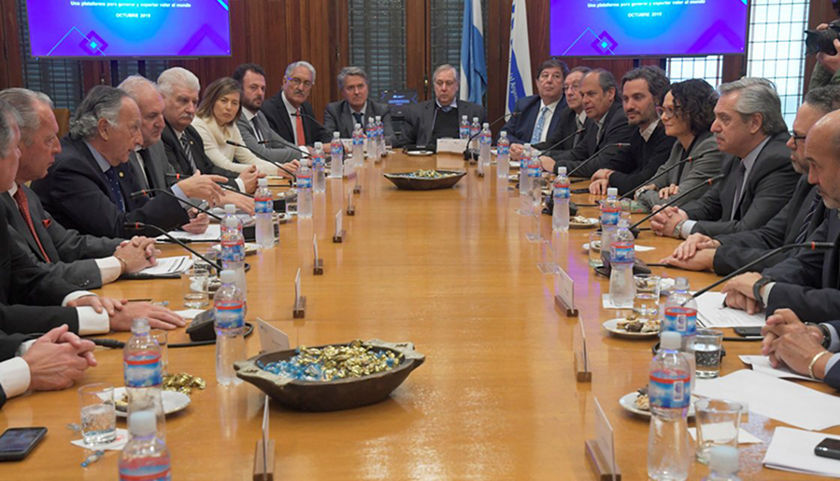 Alberto Fernández tras la reunión con la UIA: “Hay que poner a la industria de pie”
