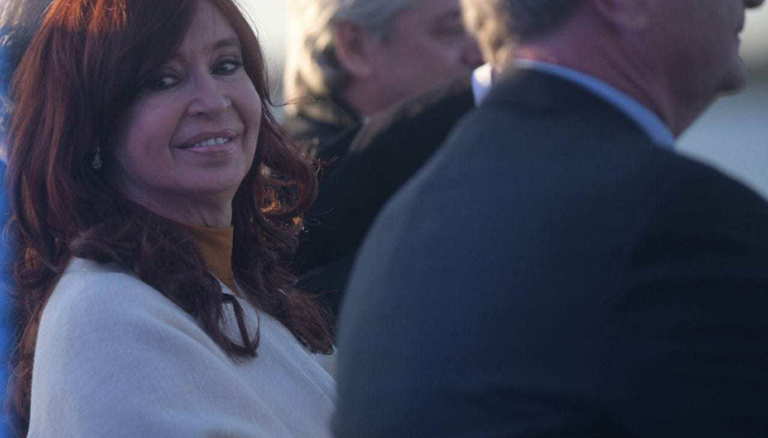 Cristina advirtió al gobierno: “Vamos a tener que saber en qué se fue la plata del endeudamiento”