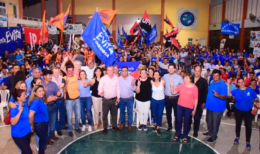 Gran apoyo popular a los candidatos del Modelo Formoseño