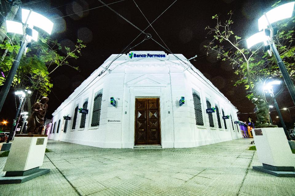 Banco Formosa atenderá mañana en todas las sucursales para el pago del bono de ANSES