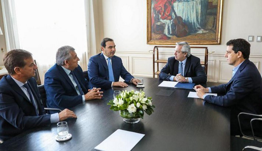 Gobernadores radicales pidieron al interbloque dar quórum para tratar la Ley de Solidaridad Social