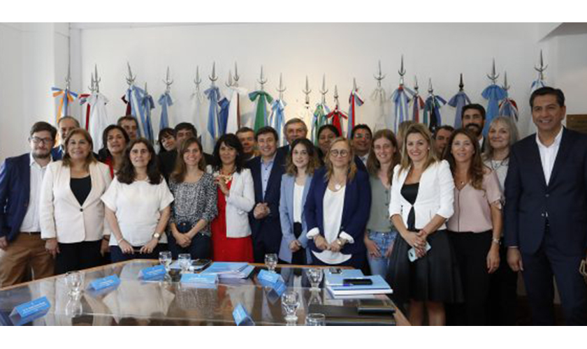 Formosa presente en reunión convocada por el ministro de Desarrollo Social