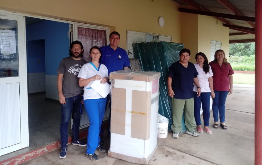 Entregan nuevos mobiliarios, equipamientos e insumos en centros de salud del centro provincial