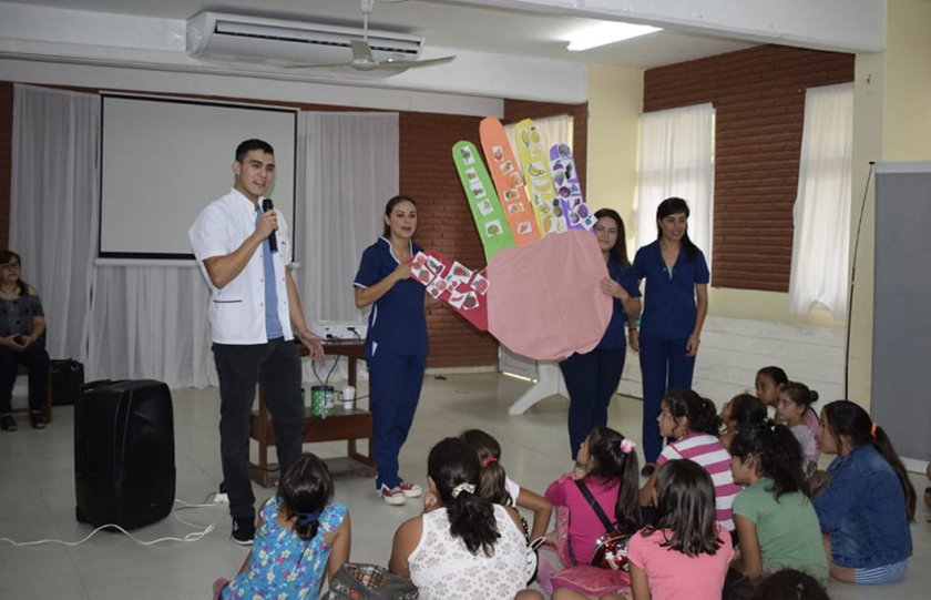 Educación sexual y nutrición son algunos de los temas desarrollados en las colonias de vacaciones
