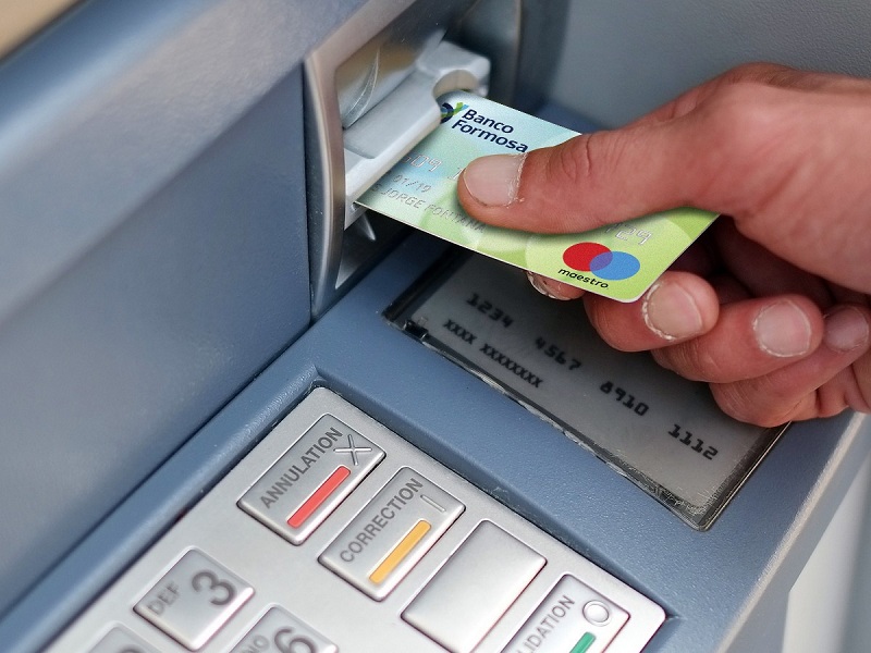 Banco de Formosa informó sobre cajeros automáticos disponibles para depósito de efectivo y cheques