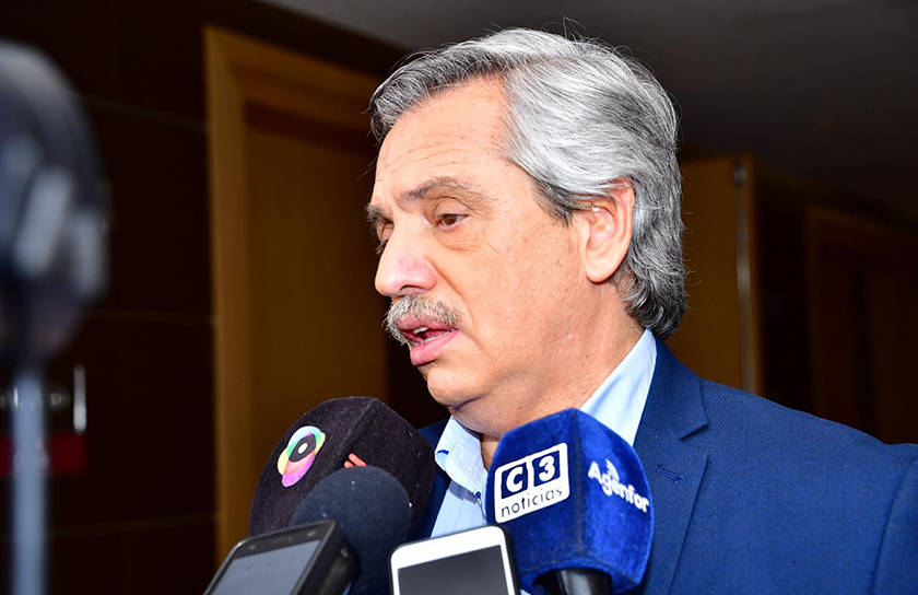 Fernández anunció que enviará proyectos para congelar precios de alquileres y créditos por 180 días