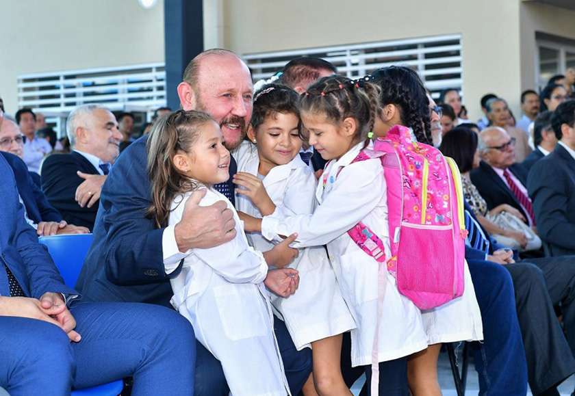 Insfrán: “Cuando prometo, cumplo; ése es el valor de la palabra”