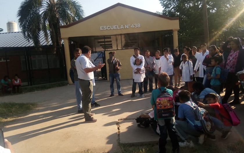 Crece el descontento de los padres de mil alumnos por la toma “sin fundamentos” de la Escuela 438 y la EPES N°3