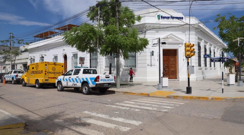 Economía y el Banco Formosa evaluaron funcionamiento de línea para Pymes