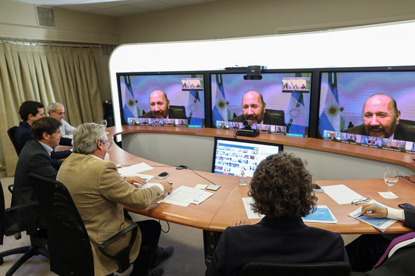 Insfrán participó de la videoconferencia de los gobernadores con el Presidente