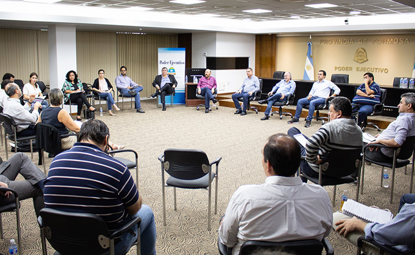 Insfrán encabezó la Reunión del Consejo Integral de la Emergencia COVID-19