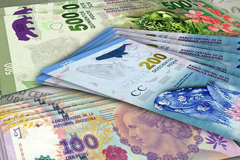 Se inicia el pago escalonado de haberes para estatales