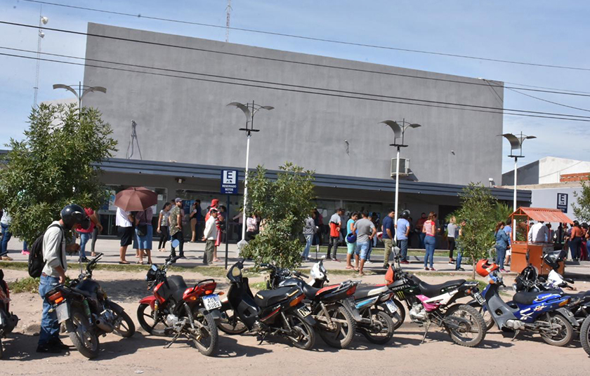 Se adoptaron medidas en sucursales bancarias y adultos mayores cobraron con fluidez