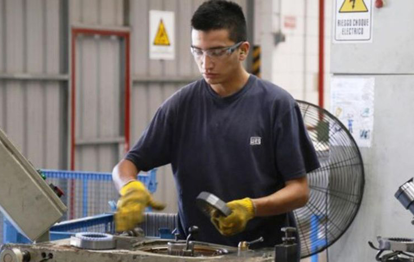 Créditos al sector privado: 900 millones de pesos para 203 empresas con 2.707 empleados