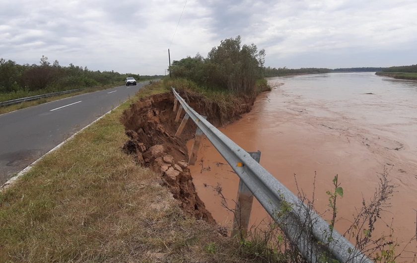La Ruta Provincial 9 tiene tránsito limitado por crecida del Bermejo