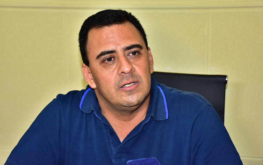 Agustín Samaniego criticó desafortunadas declaraciones del senador Naidenoff