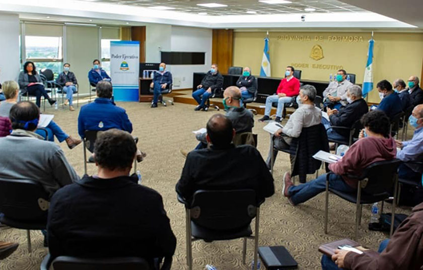 Insfrán: “Tenemos un Estado presente, un sistema de salud provincial fortalecido y una comunidad organizada”