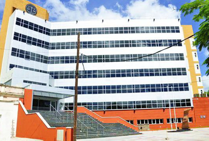 Jueces y funcionarios vuelven al trabajo a partir de este miércoles