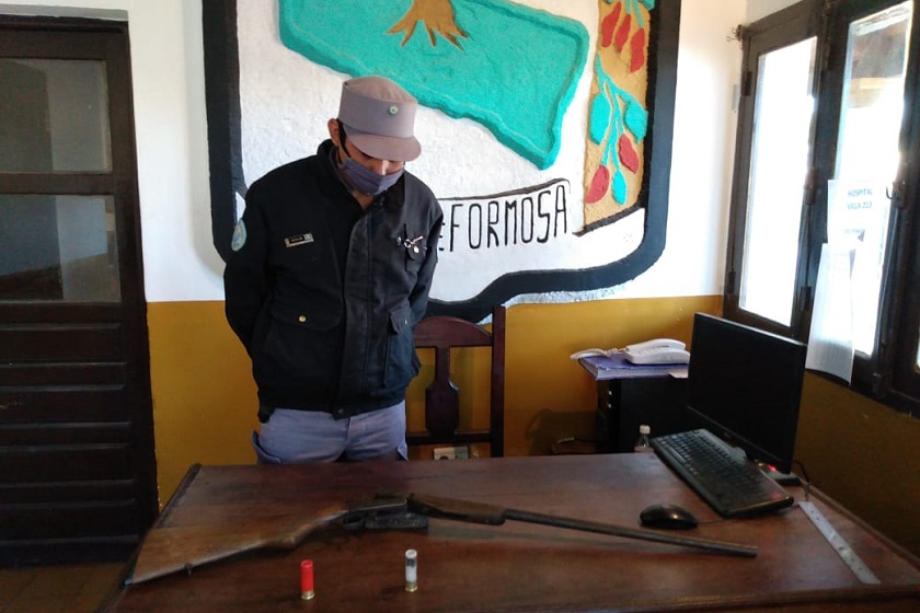 Villa 213: la Policía secuestró arma de fuego en un allanamiento
