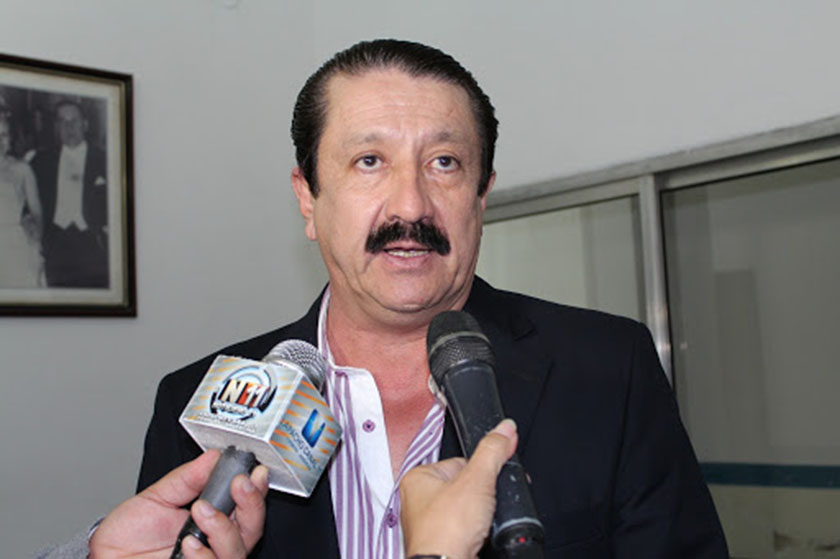 Armando Felipe Cabrera aseguró que “la República funciona en sus tres Poderes”