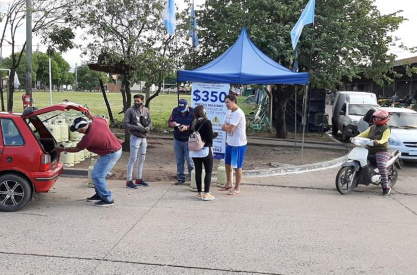 El gas envasado debe pagarse $350, cualquiera sea el color del envase
