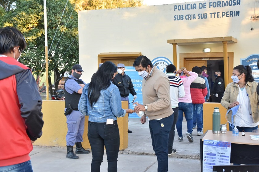 En Subteniente Perín, con normalidad se realizó el pago del IFE