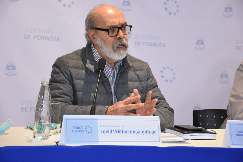 Ibáñez explicó las nuevas normativas del Banco Central que buscan ahorrar reservas en dólares