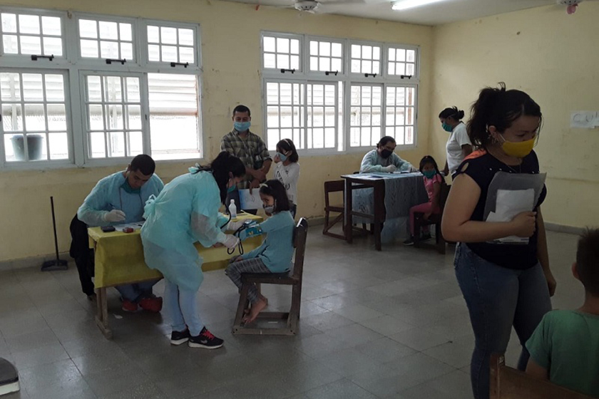 Escolares del oeste recibieron nuevos controles de salud