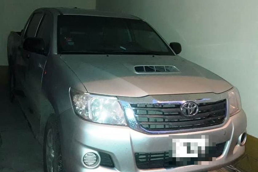 La Policía secuestró vehículos y detuvo a dos personas por desorden y agresión